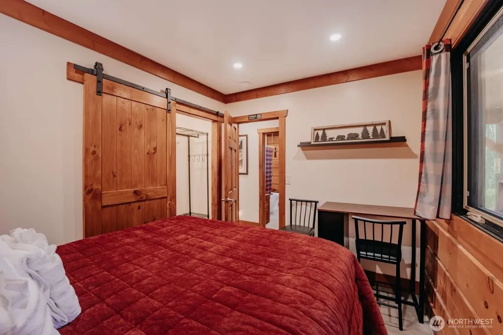 15033 Welcome Road Glacier WA 98244