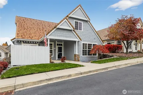 1494 Eastmont Avenue East Wenatchee WA 98802