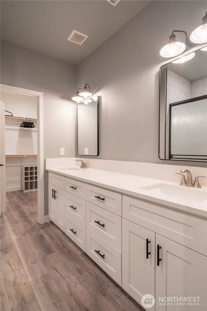 352 E Davis Street Connell WA 99326