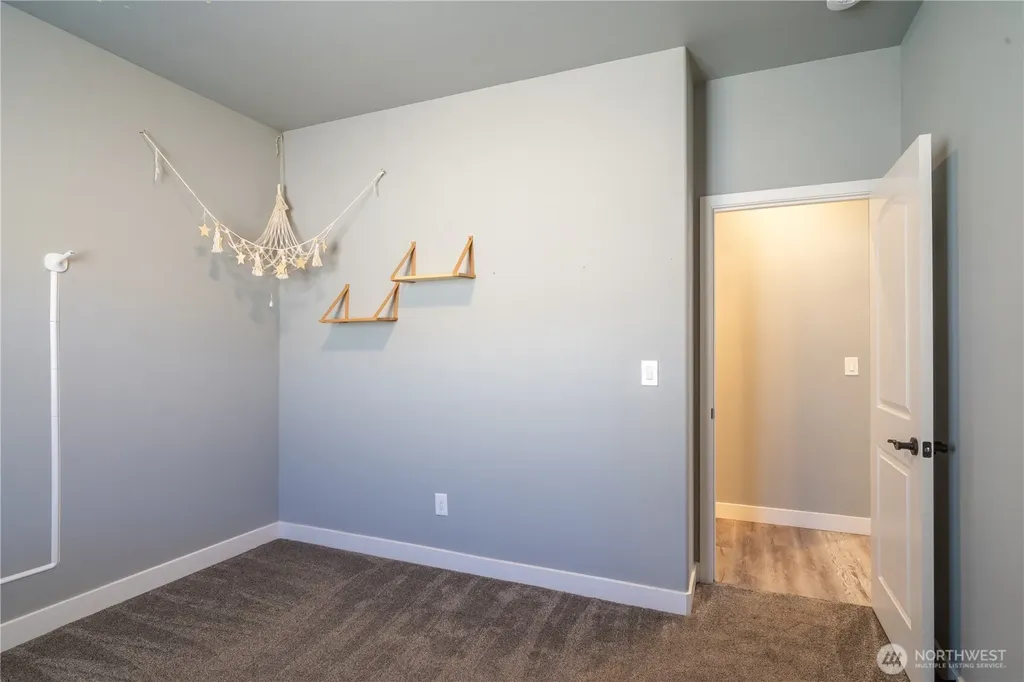 352 E Davis Street Connell WA 99326