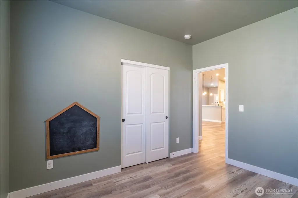 352 E Davis Street Connell WA 99326