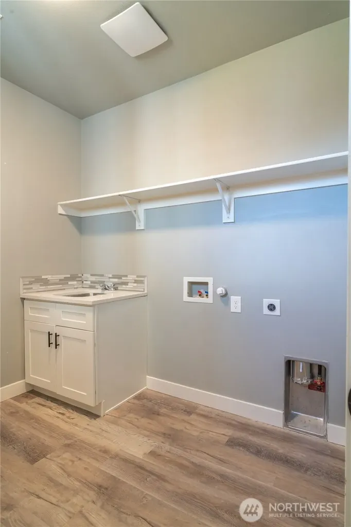 352 E Davis Street Connell WA 99326