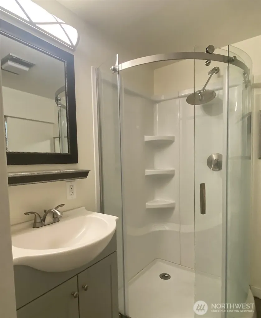 145 N Harris Avenue Manson WA 98831