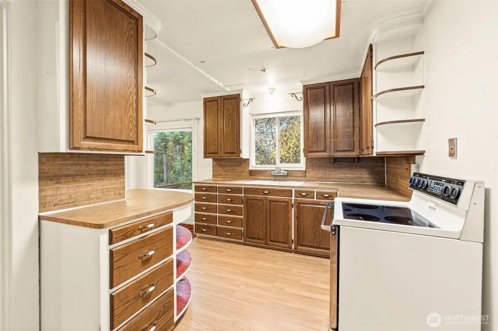 10850 SE 196th Street Kent WA 98031
