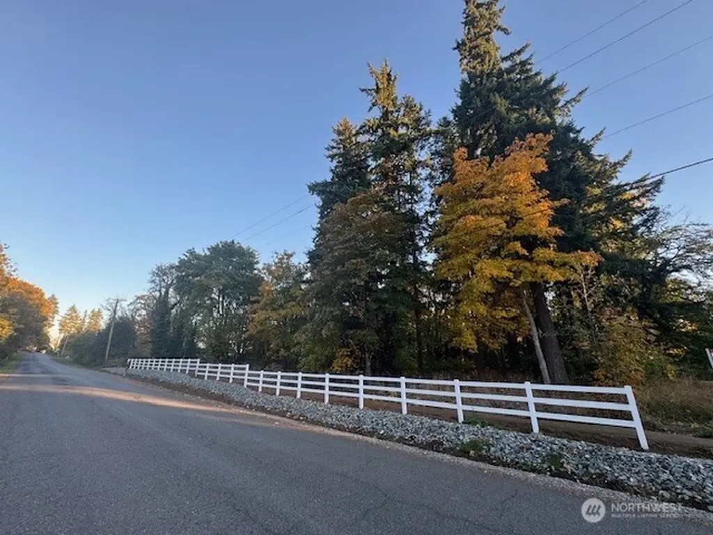 36820 52nd Avenue S Auburn WA 98001