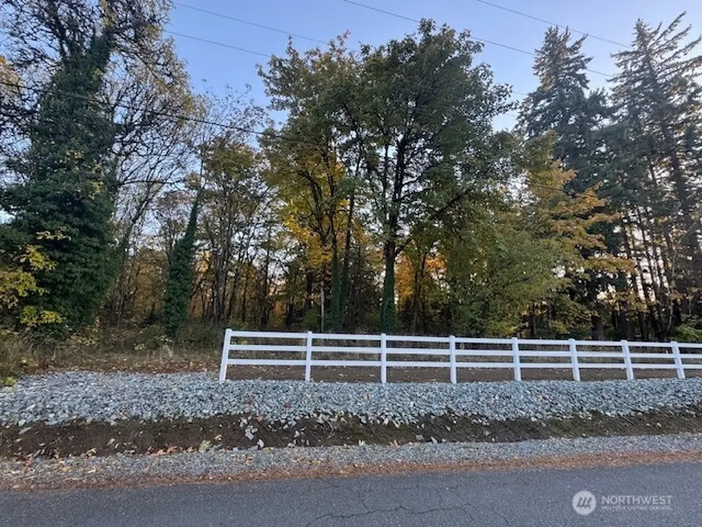 5215 S 368th Street Auburn WA 98001