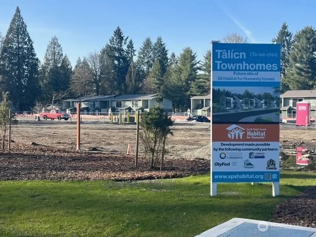 916 73rd Avenue SE Tumwater WA 98501