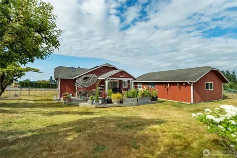 1020 S Fruitland Puyallup WA 98371