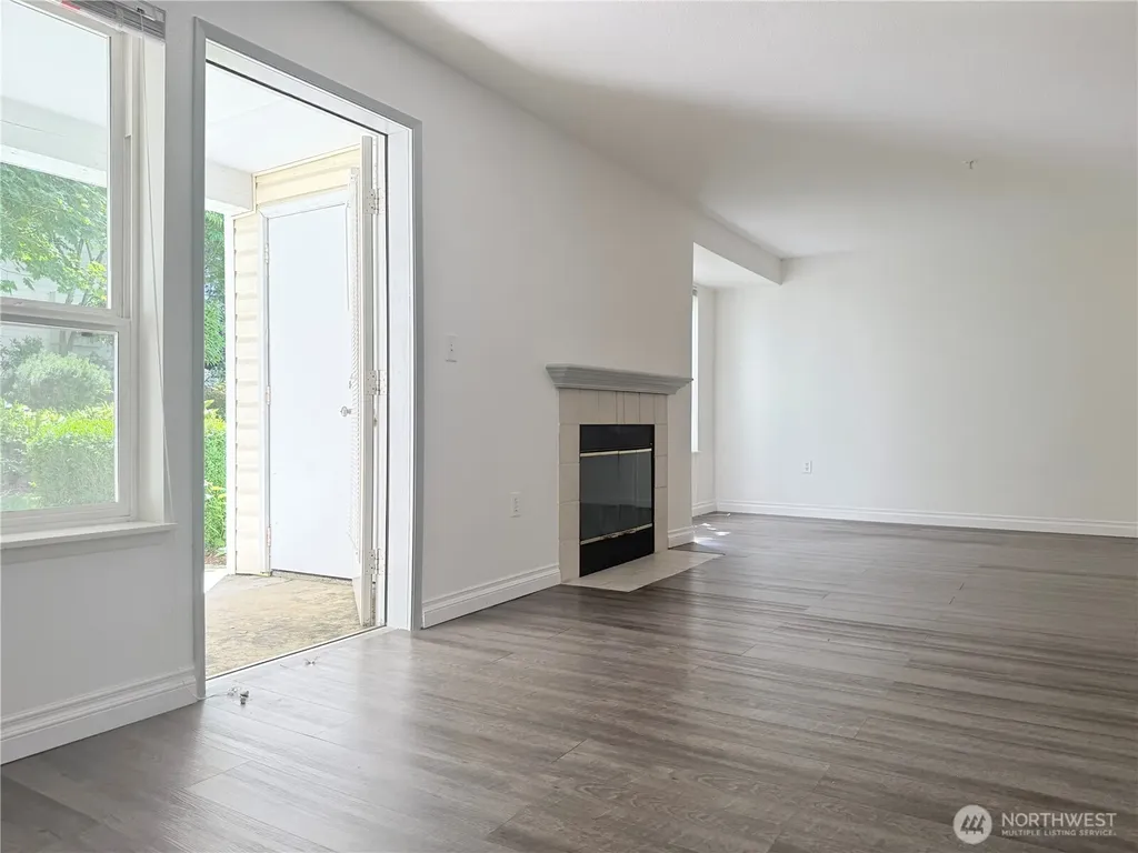 11002 SE Petrovitsky Road Renton WA 98055