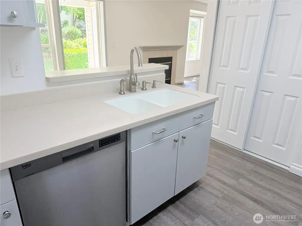 11002 SE Petrovitsky Road Renton WA 98055