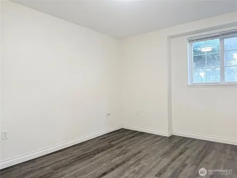 11002 SE Petrovitsky Road Renton WA 98055