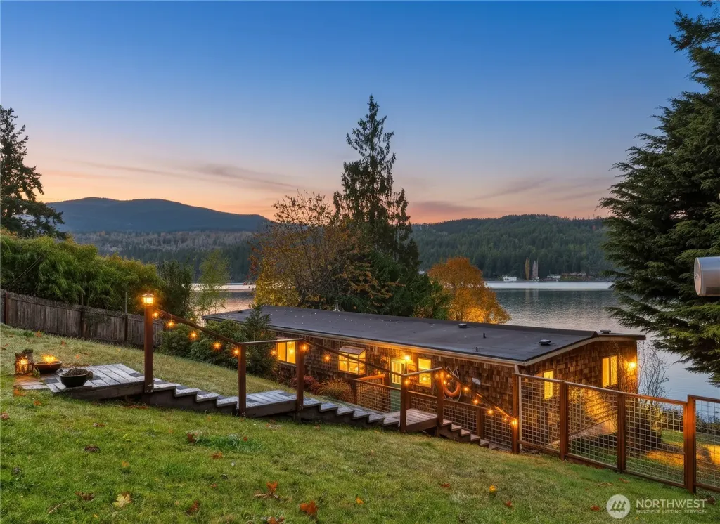 813 Fairmount Road Port Townsend WA 98368