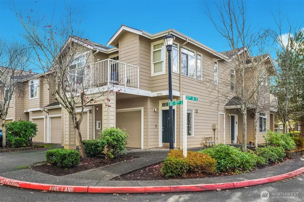 22751 SE 12th Lane Sammamish WA 98075