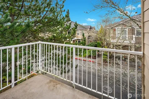 22751 SE 12th Lane Sammamish WA 98075