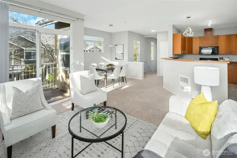 22751 SE 12th Lane Sammamish WA 98075