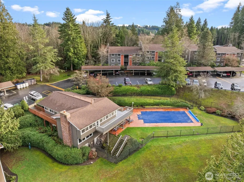 20156 Vikings Crest NE Poulsbo WA 98370