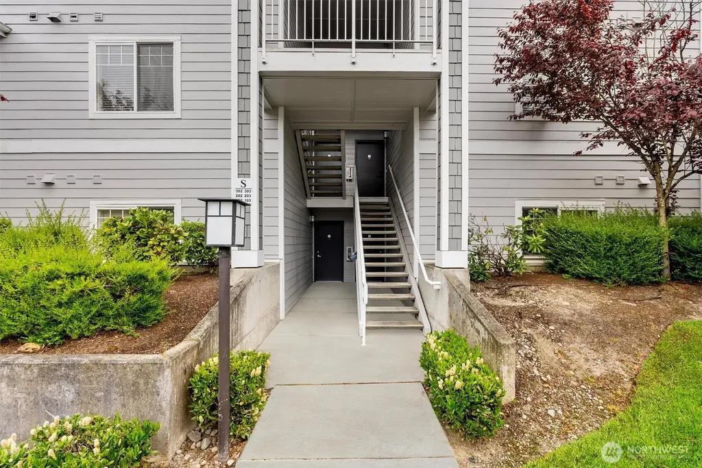 15150 140th Way SE Renton WA 98058