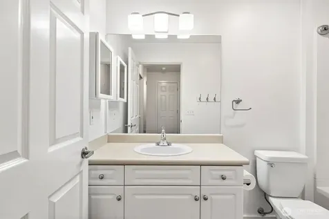15150 140th Way SE Renton WA 98058