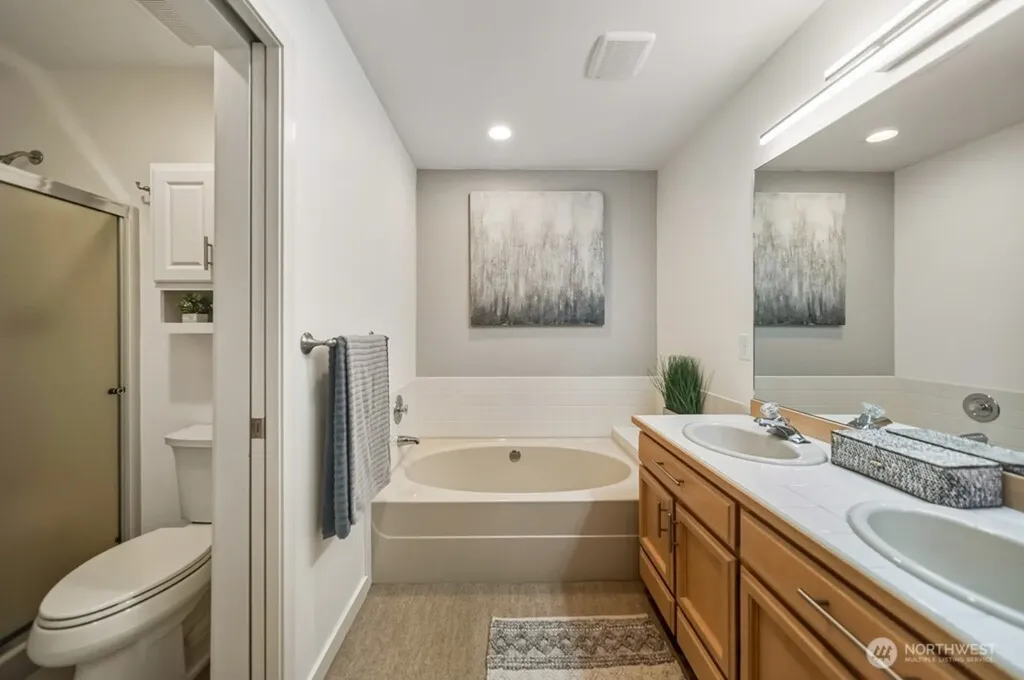 60 Fairway Lane Port Ludlow WA 98365