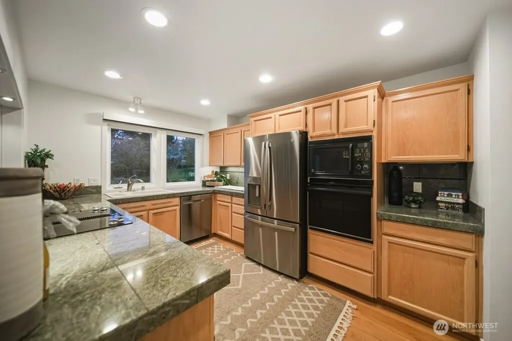 60 Fairway Lane Port Ludlow WA 98365