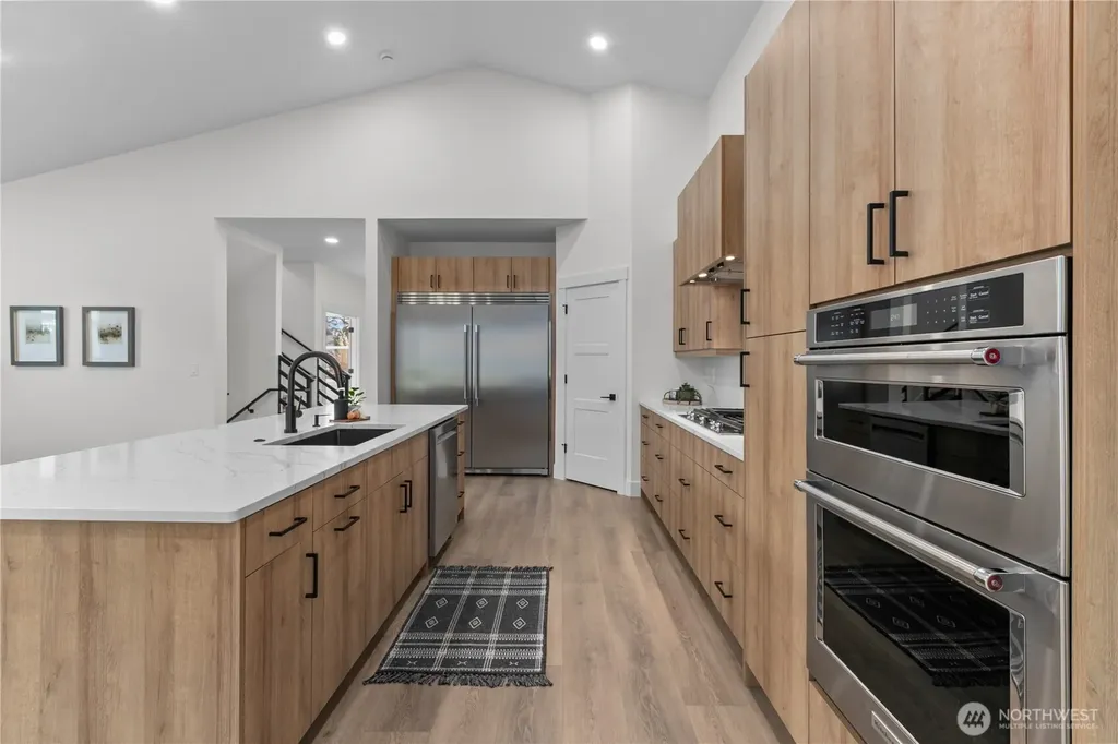 6917 Red Ridge Drive Lynden WA 98264