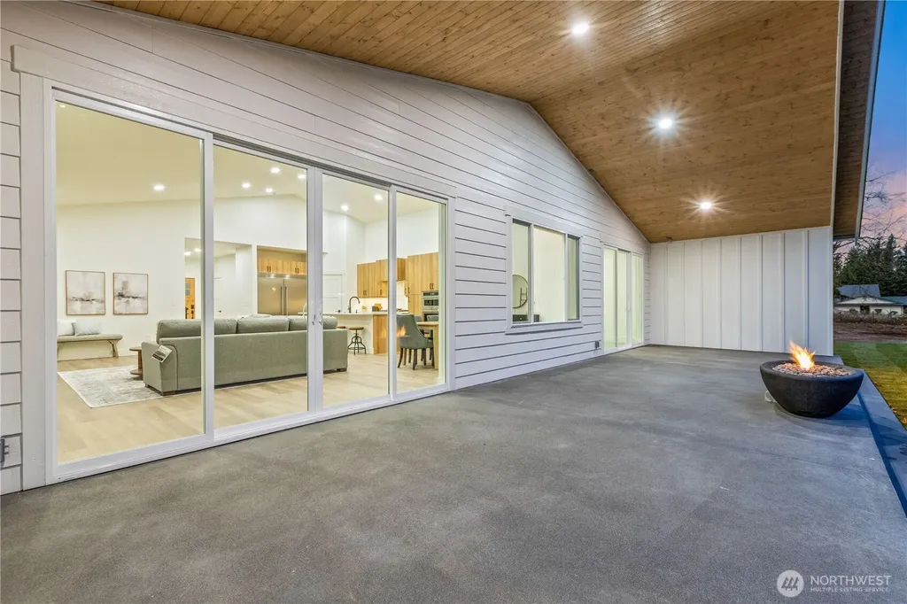6917 Red Ridge Drive Lynden WA 98264