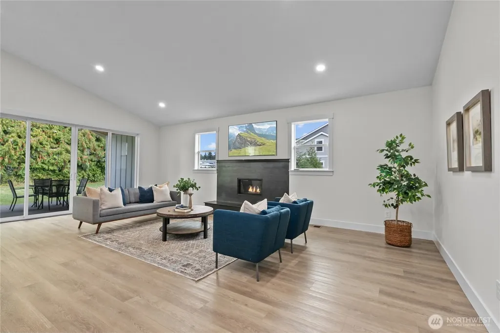 6917 Red Ridge Drive Lynden WA 98264