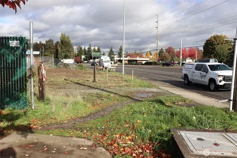 23809 West Valley Hwy S Kent WA 98032
