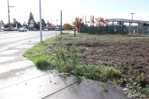 23809 West Valley Hwy S Kent WA 98032
