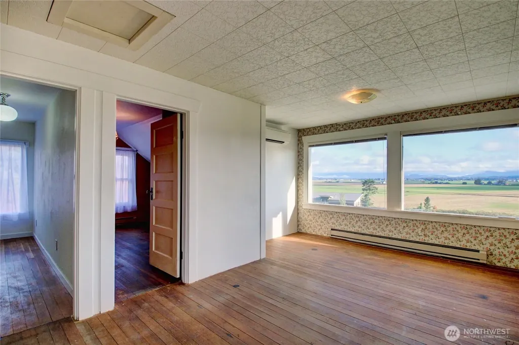 18122 Best Road Mount Vernon WA 98273