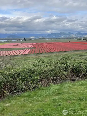 18122 Best Road Mount Vernon WA 98273
