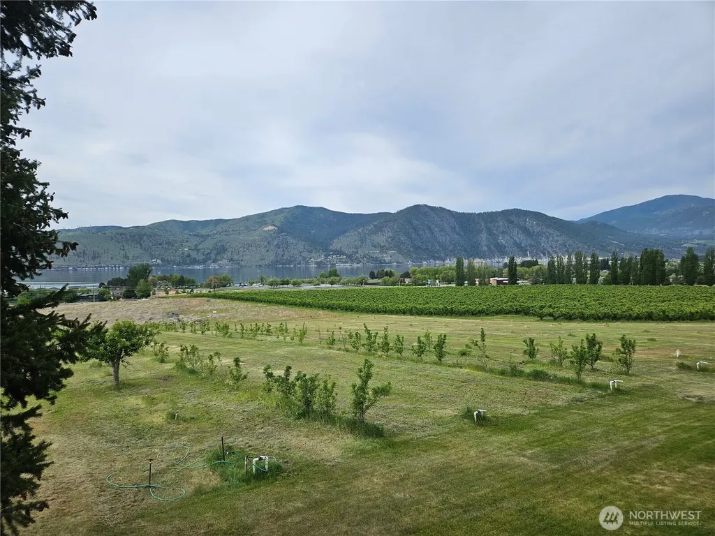 1555 Swartout Road Manson WA 98831