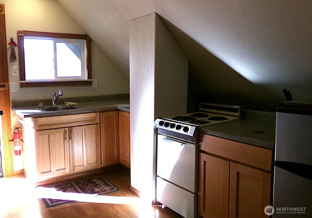 1555 Swartout Road Manson WA 98831