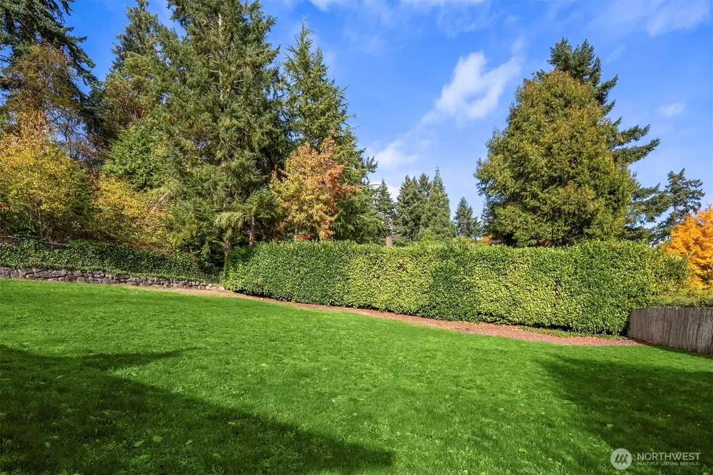 10514 SW 110th Street Vashon WA 98070
