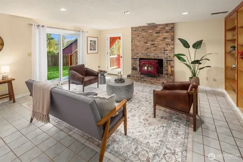 10514 SW 110th Street Vashon WA 98070