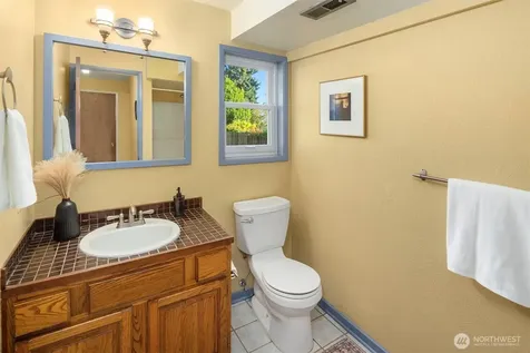 10514 SW 110th Street Vashon WA 98070