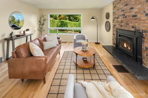 10514 SW 110th Street Vashon WA 98070