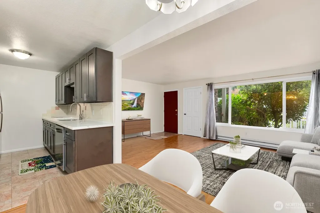 5722 122nd Place SE Bellevue WA 98006