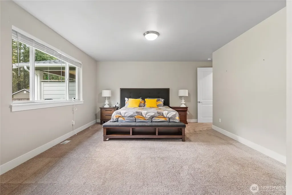 14025 107th Place NE Lake Stevens WA 98258