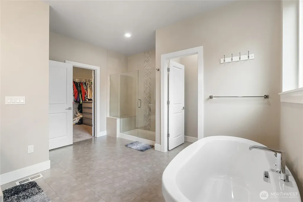 14025 107th Place NE Lake Stevens WA 98258