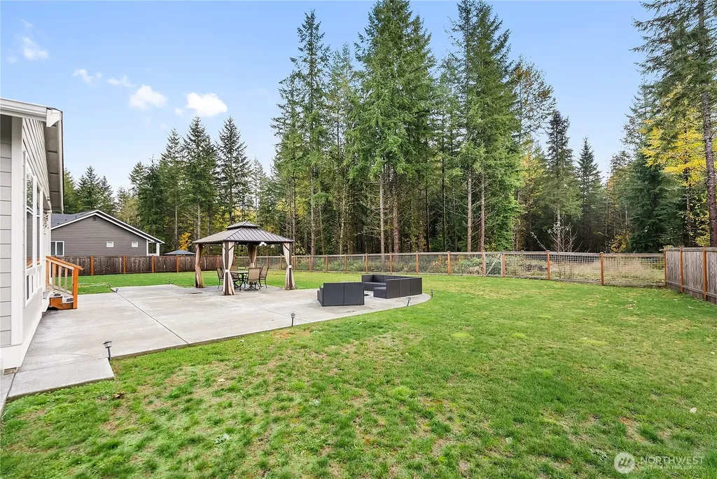 14025 107th Place NE Lake Stevens WA 98258