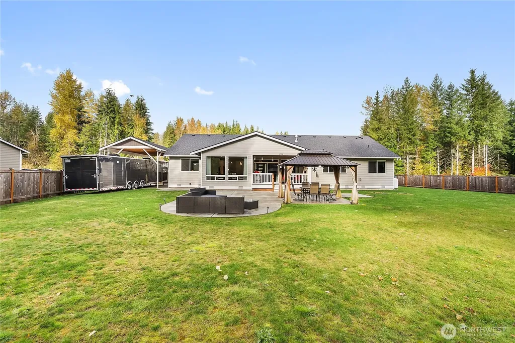 14025 107th Place NE Lake Stevens WA 98258