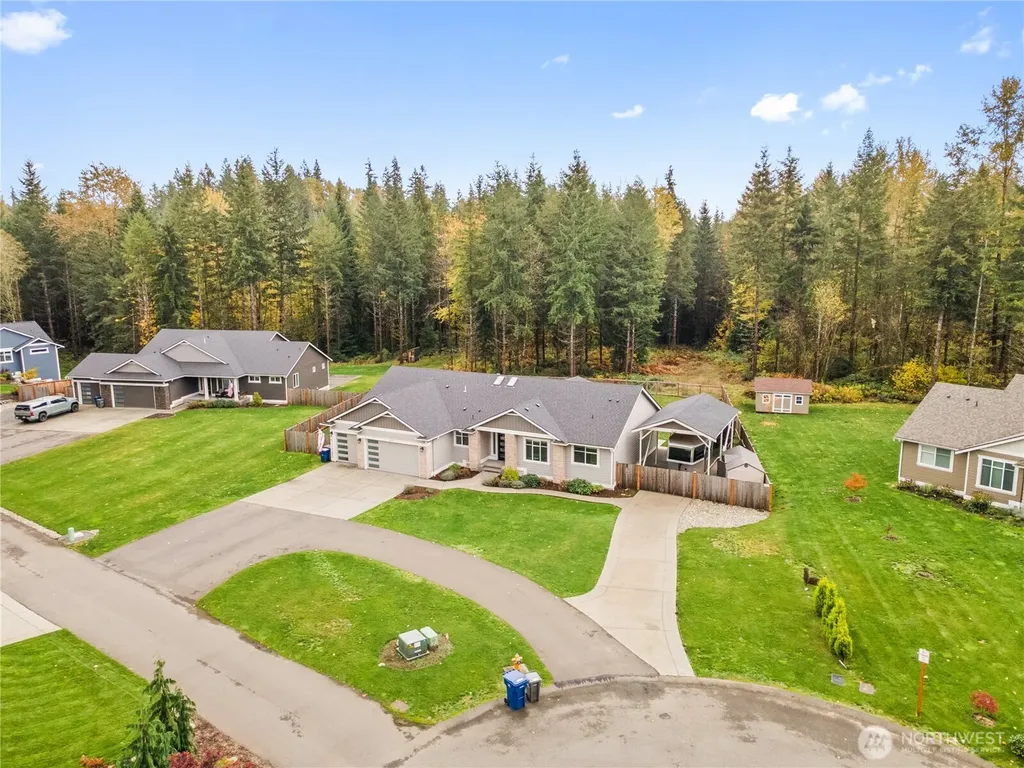 14025 107th Place NE Lake Stevens WA 98258