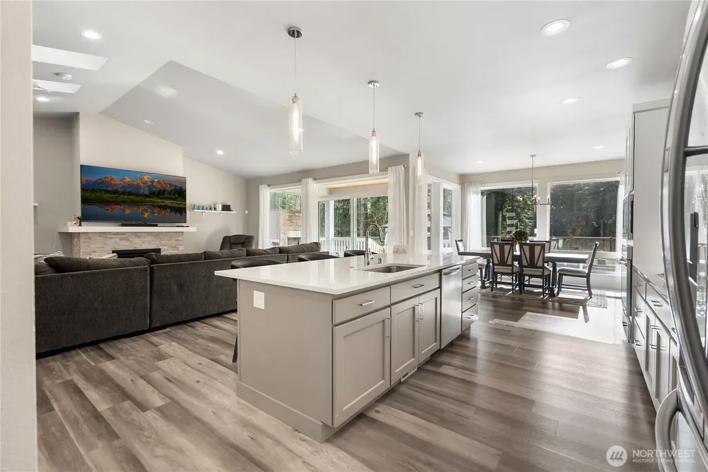 14025 107th Place NE Lake Stevens WA 98258