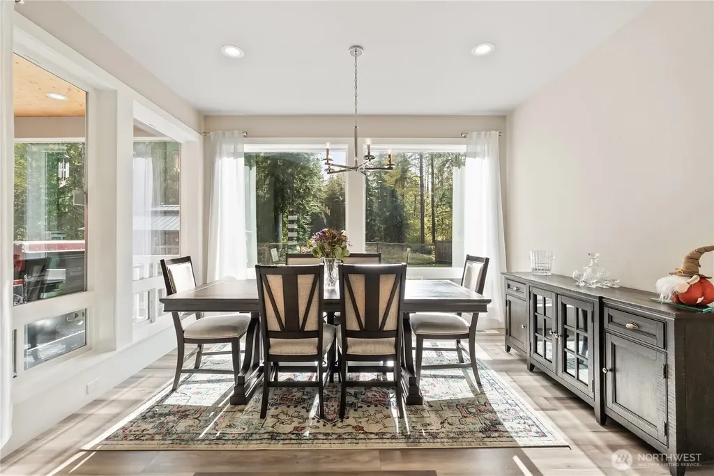 14025 107th Place NE Lake Stevens WA 98258
