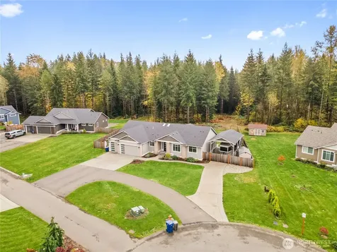14025 107th Place NE Lake Stevens WA 98258