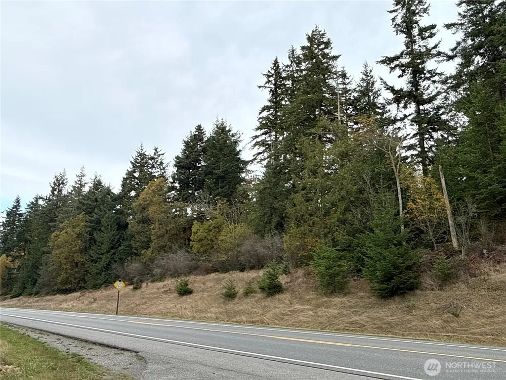29922 Sr 525 Coupeville WA 98239