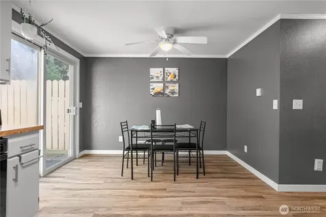 2621 Mountain View Avenue W Tacoma WA 98466