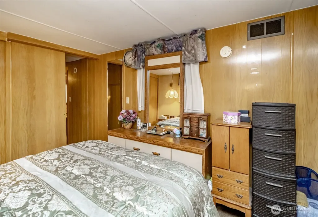 25406 E 37th Avenue E Spanaway WA 98387