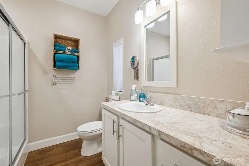806 Pine Drive Enumclaw WA 98022